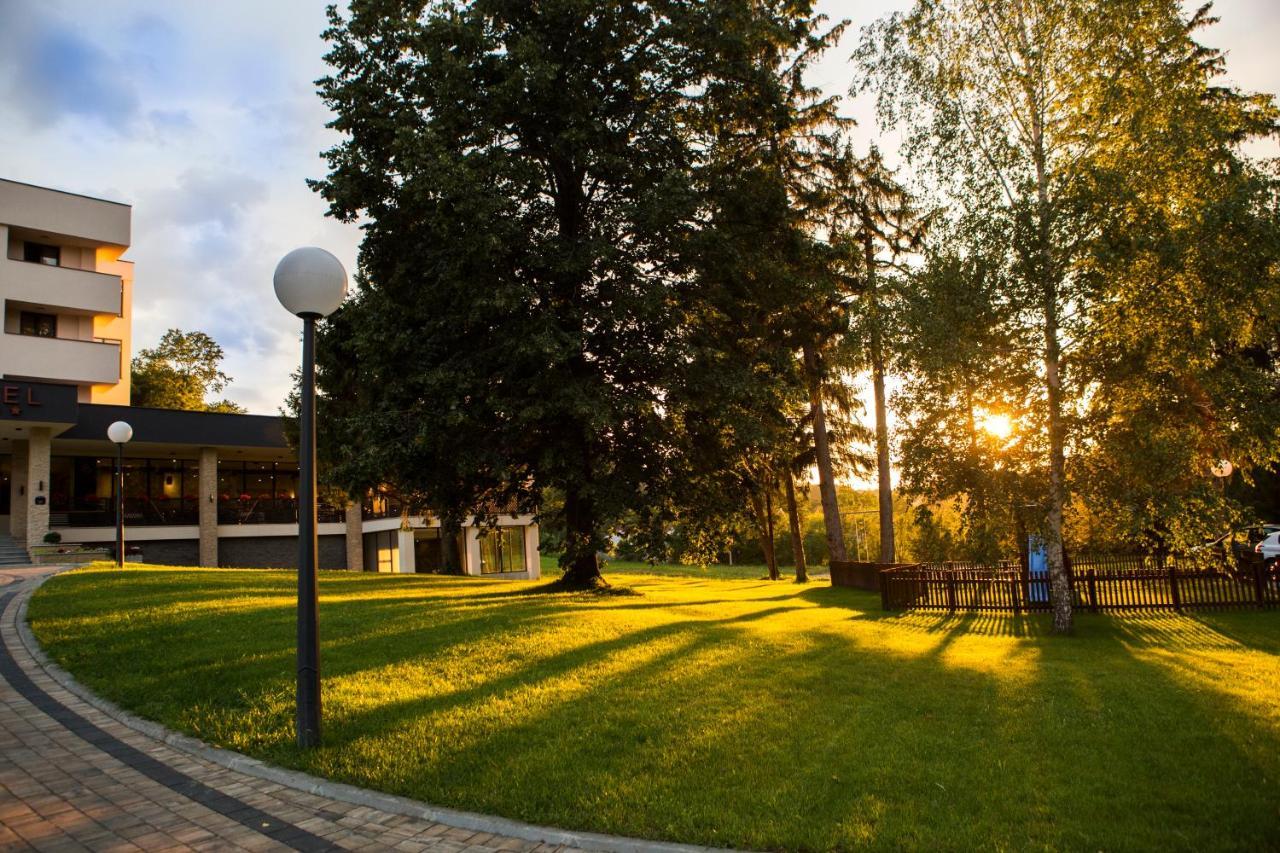 A Hoteli - Hotel Slatina Vrnjačka Banja Exterior foto